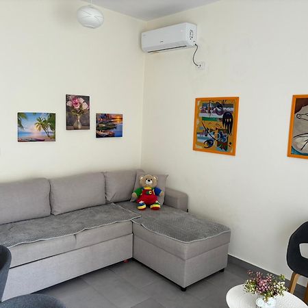 Apartament Kris In Durres Plazh エクステリア 写真